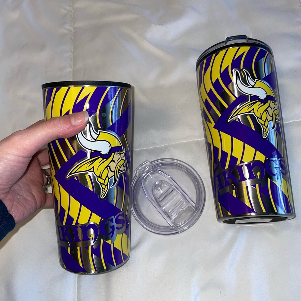 Vikings Tumbler Set with Logo - Picture 3 of 5